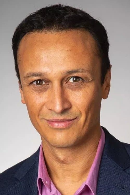 Chris Bisson foto