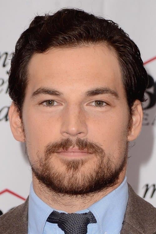 Giacomo Gianniotti foto