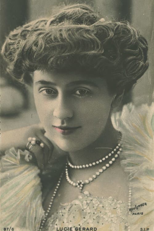 Lucy Mareil foto