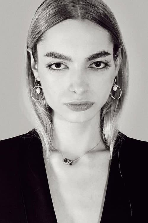 Alicia Bravo foto