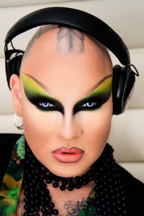 Nina Flowers foto