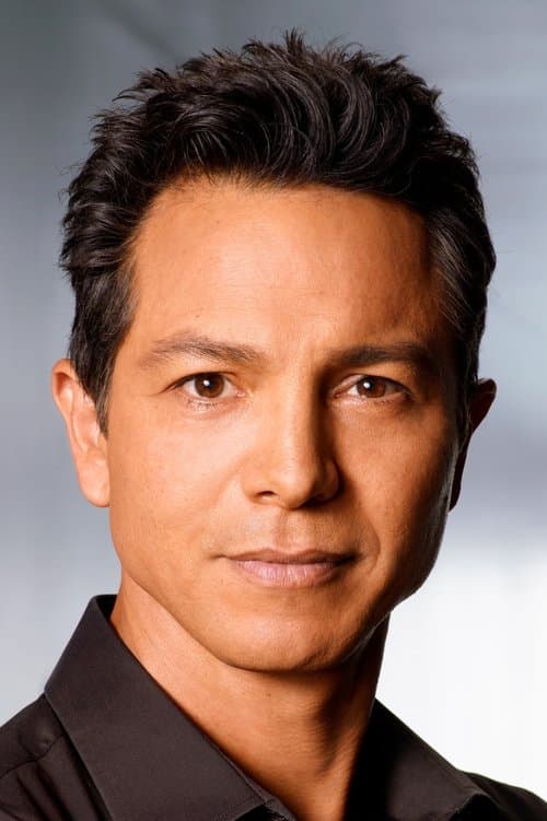 Benjamin Bratt foto