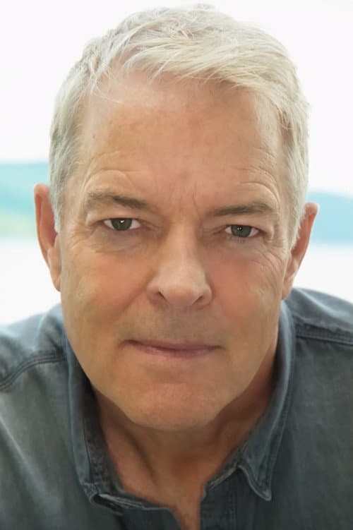 James Rae foto
