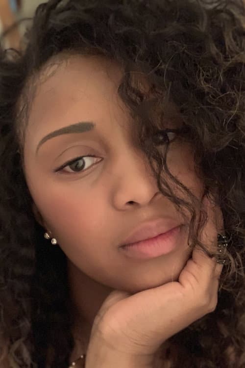 Alexia Khadime foto