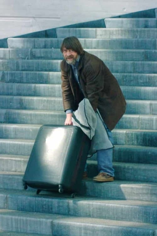 Ceci n'est pas une valise (2019) poster