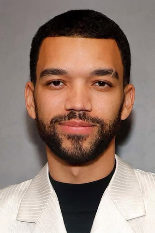 Justice Smith foto