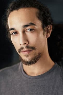Simon Howard foto