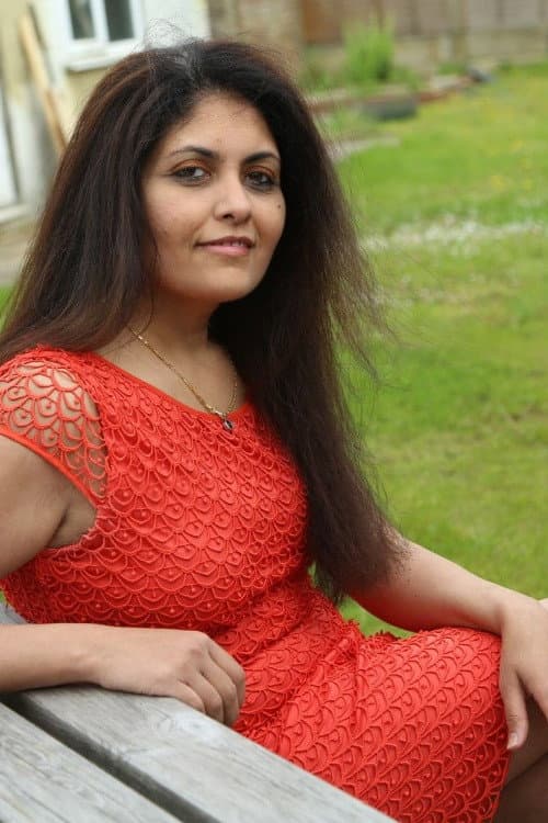 Alpana Joshi foto