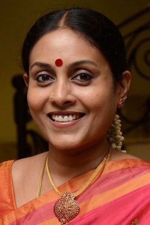 Saranya Ponvannan foto