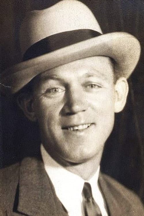 Hal Skelly foto