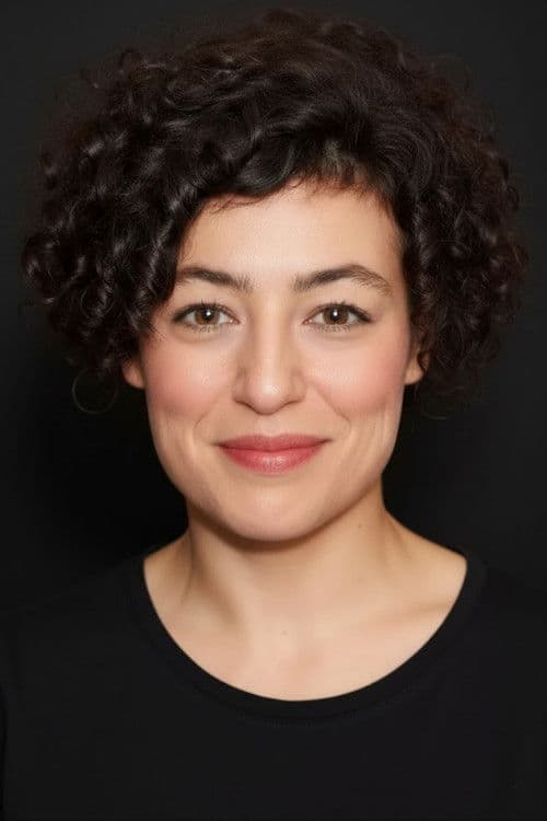 Nergis Öztürk foto