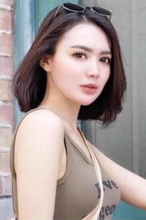 Wika Salim foto