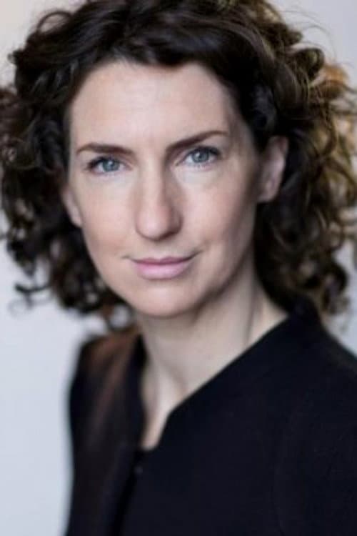 Hattie Ladbury foto
