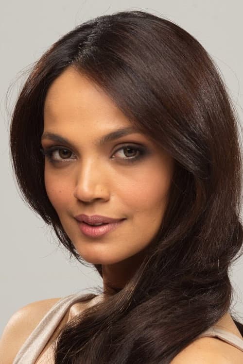 Aamina Sheikh foto