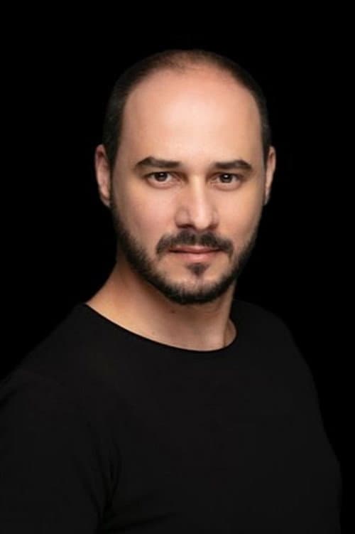 Mert Aykul foto