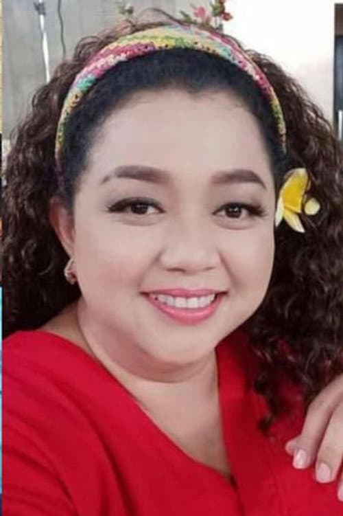 Maya Wulan foto