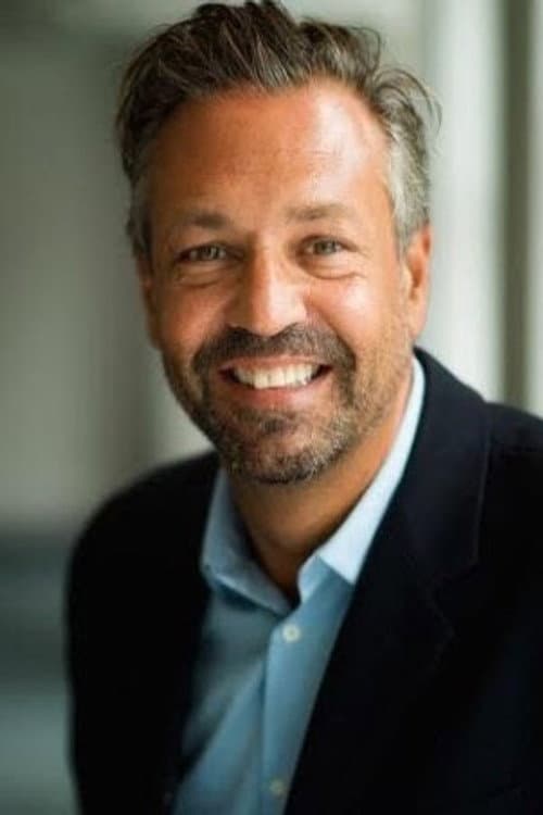 Charles Pattinson foto
