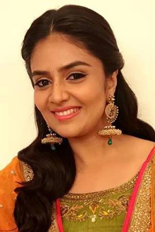 Sreemukhi foto