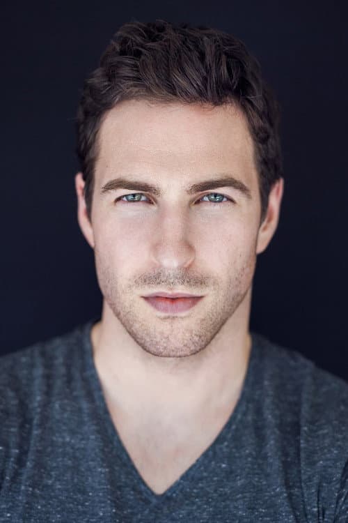 Tristan Shire foto