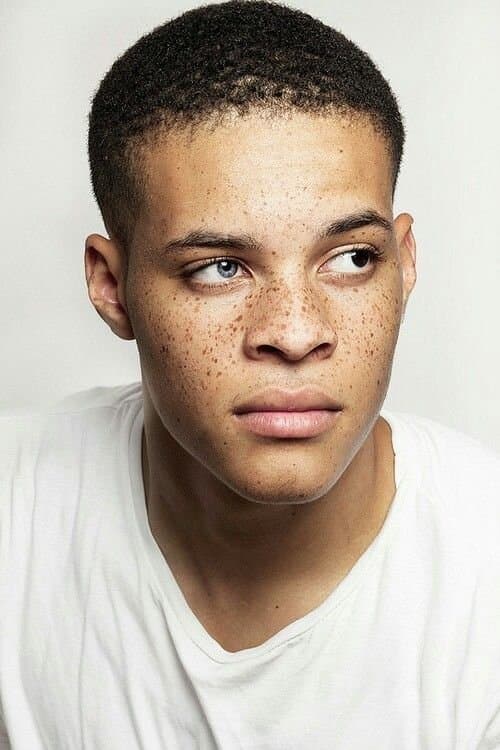 Kaine Buffonge foto