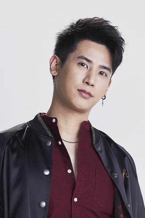 กร คุณาธิปอภิสิริ foto