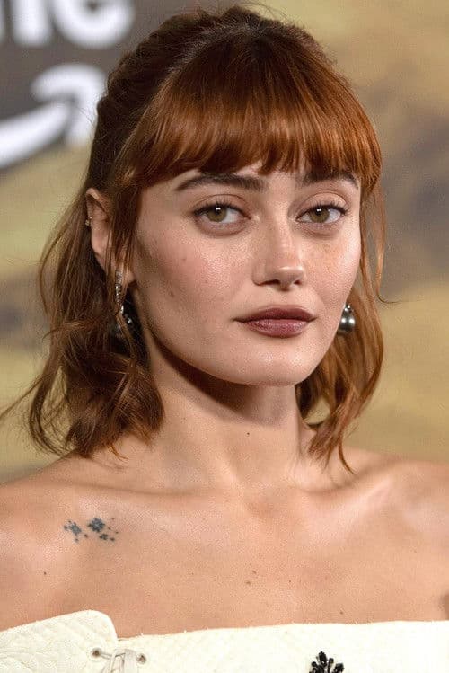 Ella Purnell foto