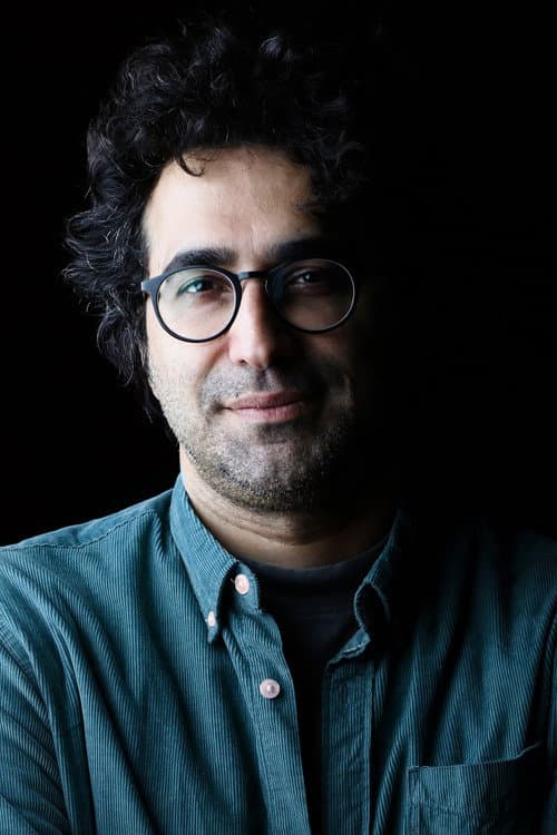 Ata mojabi foto