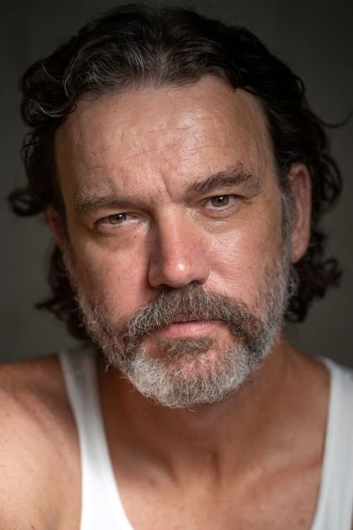 Justin Matthew Smith foto