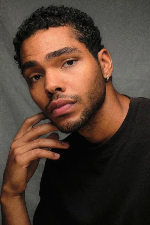Nicholas Duvernay foto