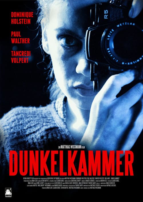 Dunkelkammer (2014) poster