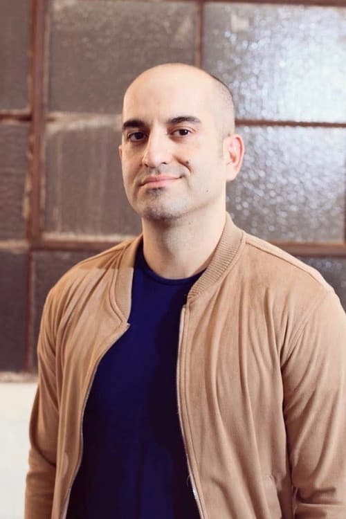 Matt Eskandari foto