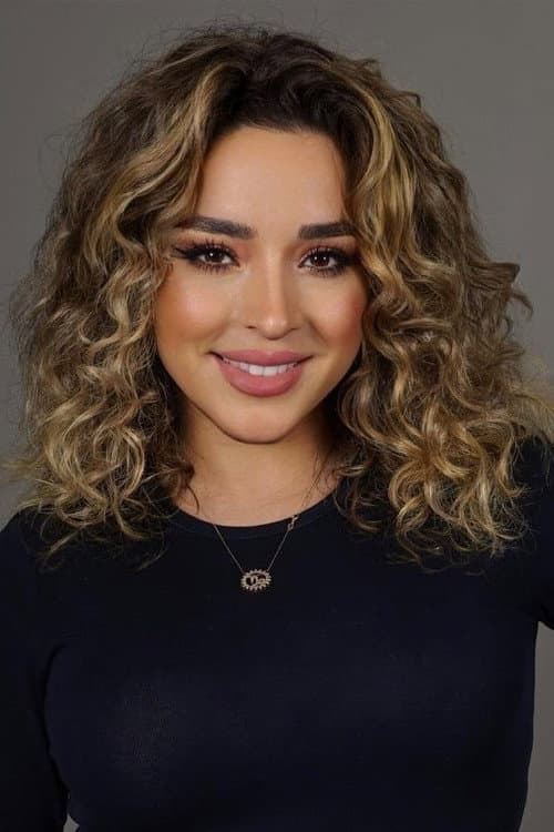 Nuranə Tohidi foto