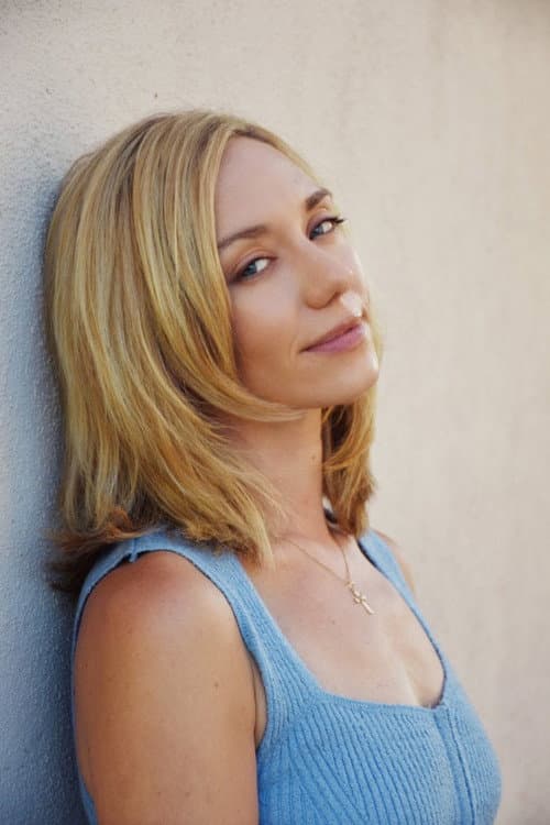 Ally Davis foto