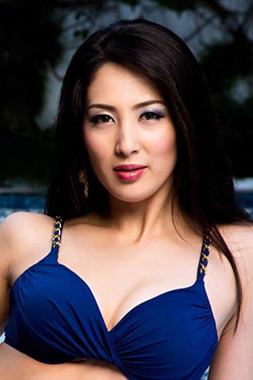 Ikumi Yoshimatsu foto