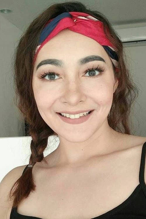 Dewi Rezer foto