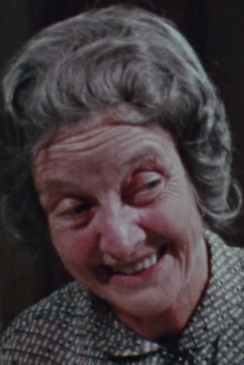 Edna MacAfee foto