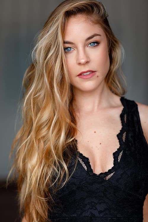 Brooke Burgstahler foto