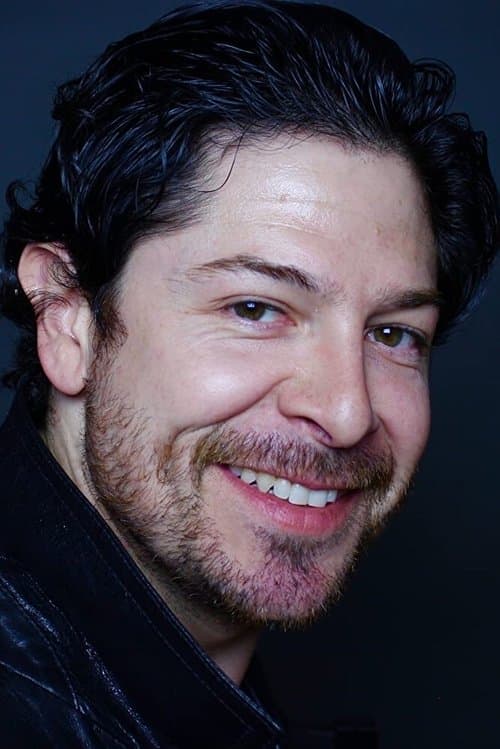 Joseph Castillo-Midyett foto