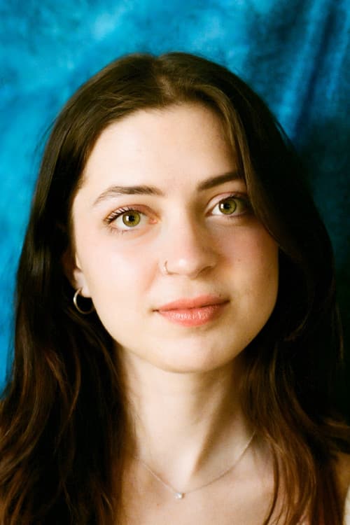 Lizzy McAlpine foto