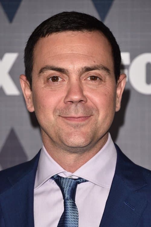 Joe Lo Truglio foto