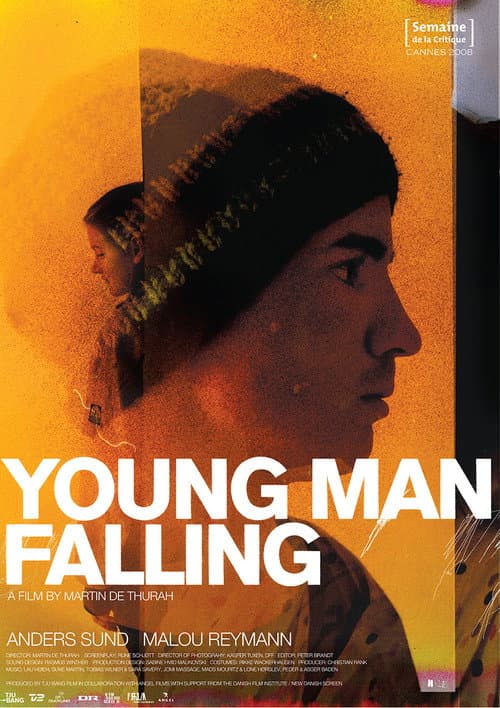 Ung mand falder (2007) poster