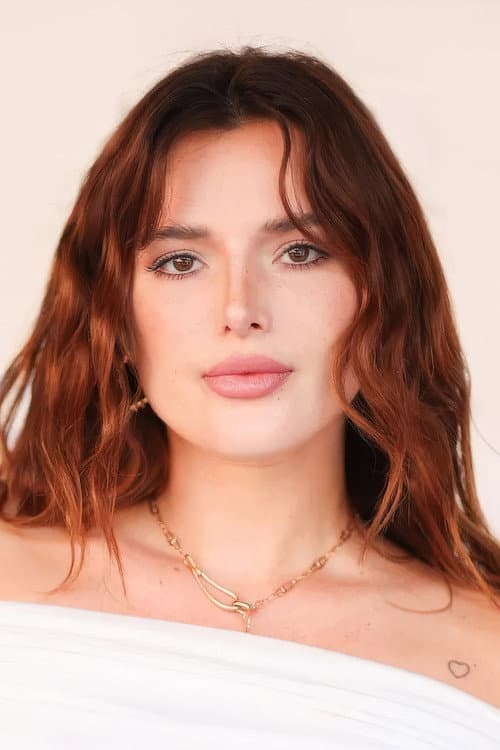Bella Thorne foto