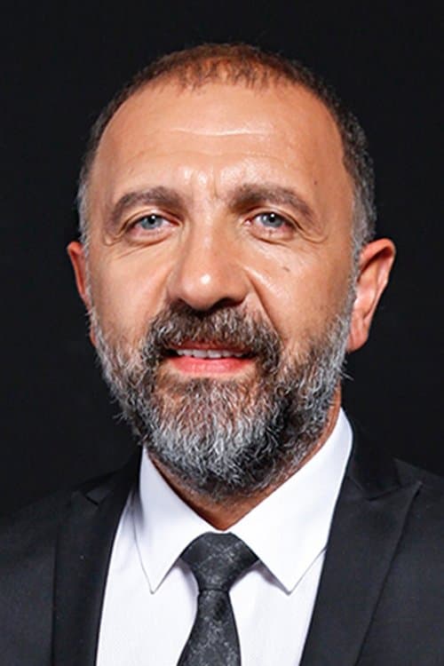 Ertuğrul Postoğlu foto