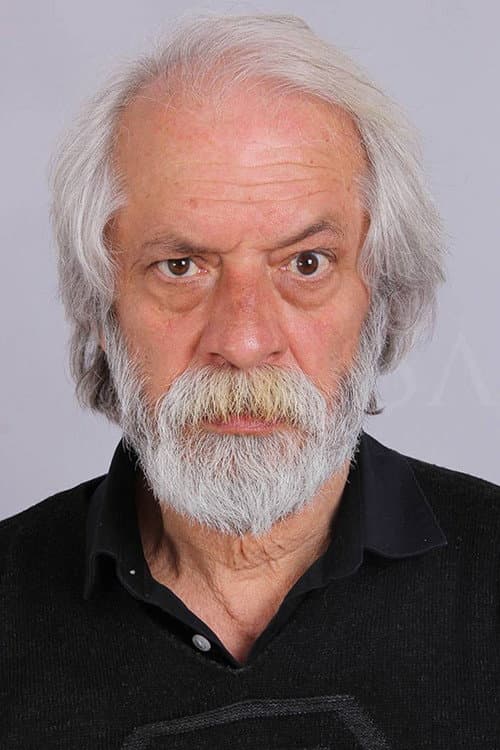 İzzet Çivril foto