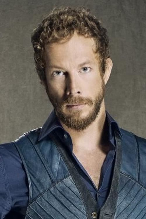 Kristen Holden-Ried foto