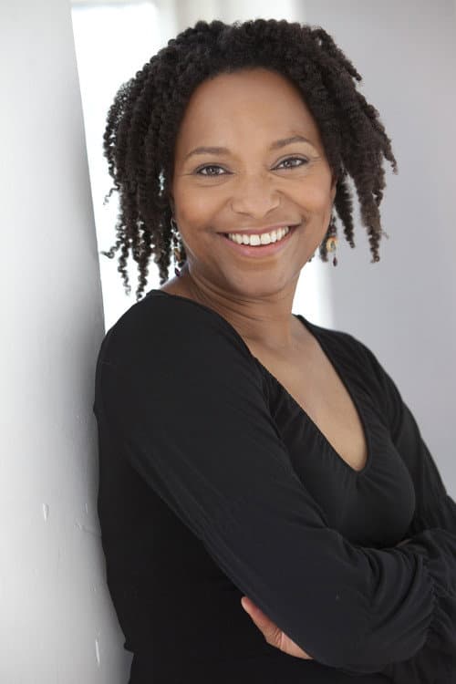 April Armstrong foto