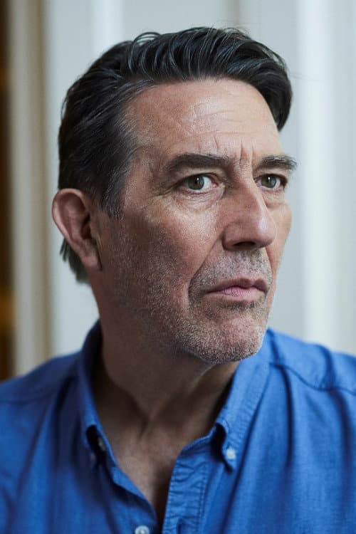 Ciarán Hinds foto