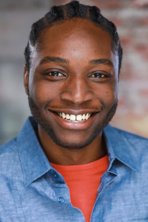 Adrian Kali Turner foto