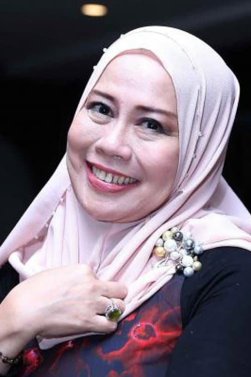 Dewi Yull foto