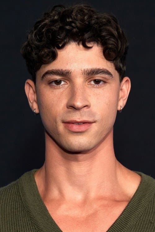 Isaac Powell foto
